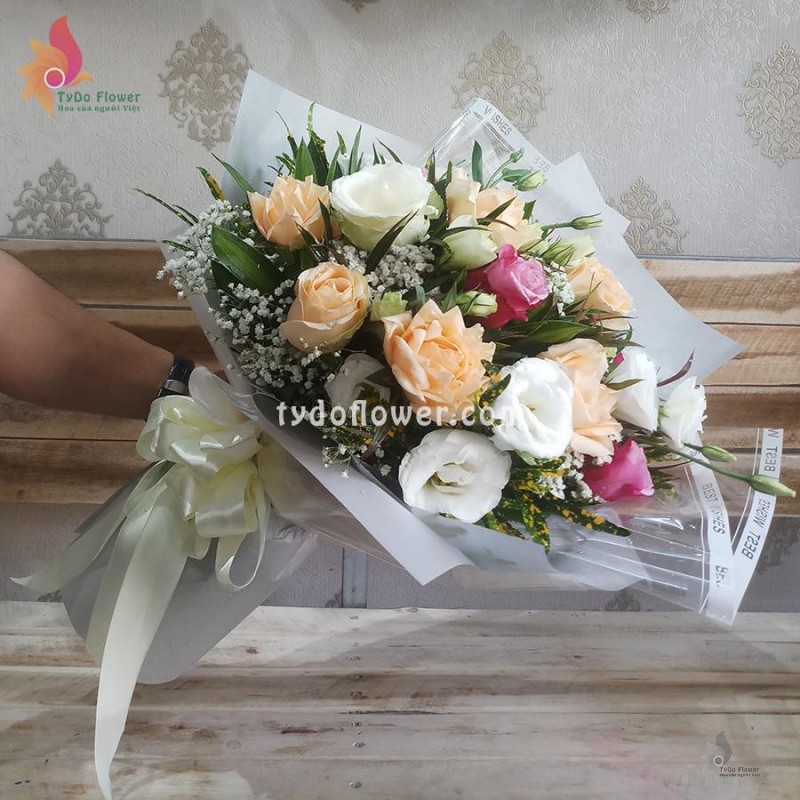 BÓ HOA CHÚC MỪNG BO154