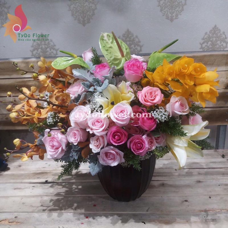 BÌNH HOA CHÚC MỪNG BI186