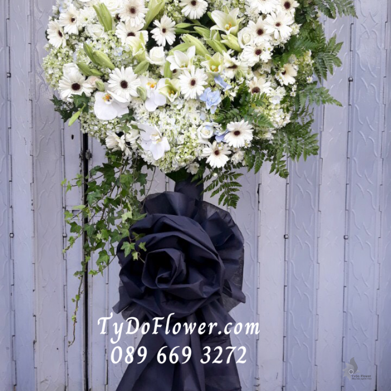 KỆ HOA CHIA BUỒN KCB1029