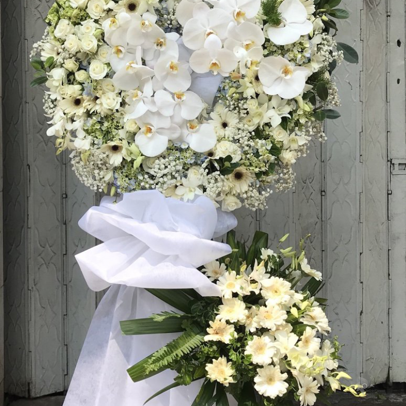 KỆ HOA CHIA BUỒN KCB1038