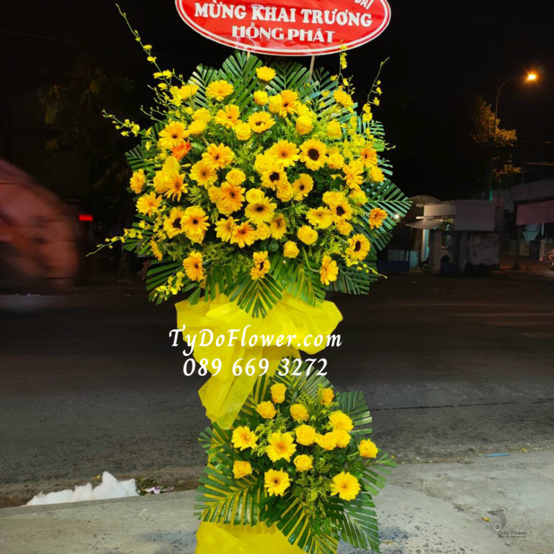 KỆ HOA CHÚC MỪNG KCM1007