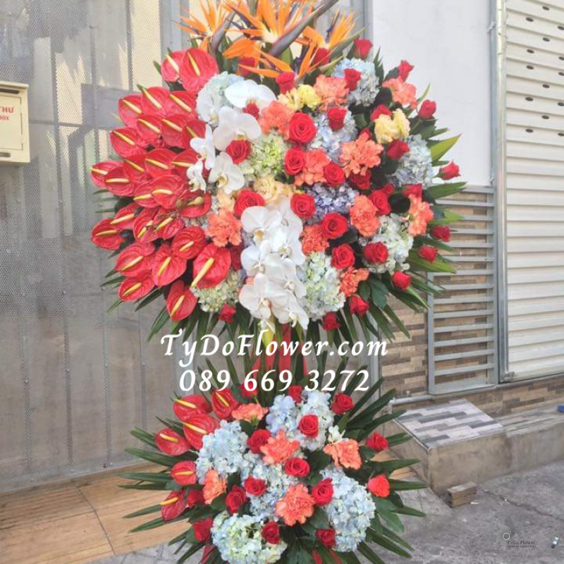 KỆ HOA CHÚC MỪNG KCM1037