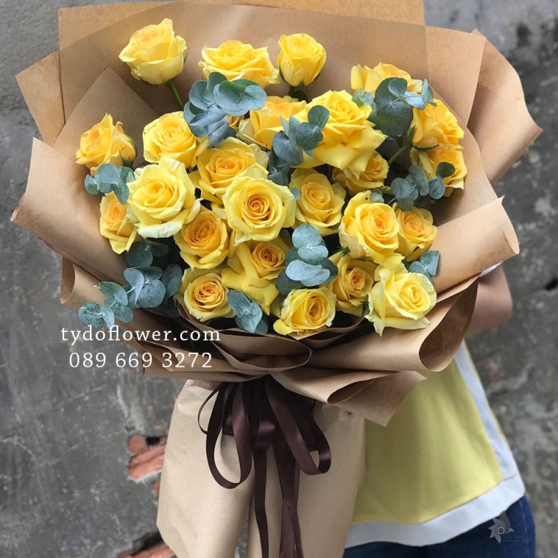 BÓ HOA HỒNG VÀNG HOA CHÚC MỪNG BO2000