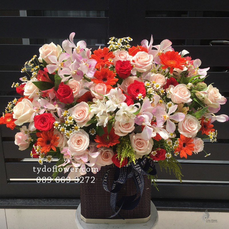 LẴNG HOA CHÚC MỪNG L2013