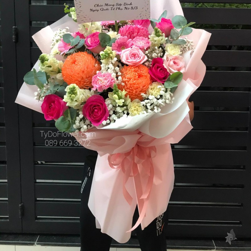 BÓ HOA CHÚC MỪNG BO7226