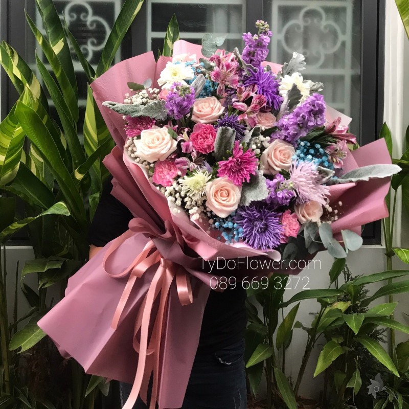 BÓ HOA CHÚC MỪNG BO7228