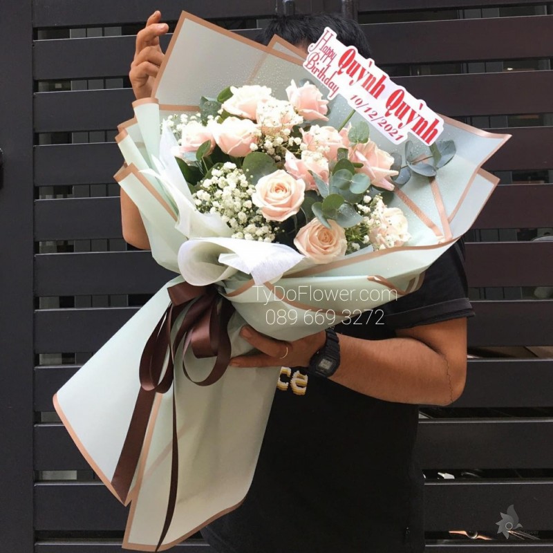 BÓ HOA CHÚC MỪNG BO72215 Bó Hoa Hồng Kem