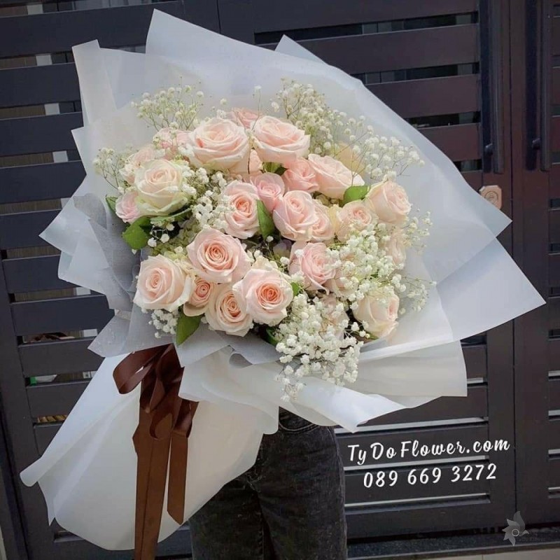 BÓ HOA CHÚC MỪNG BO72217 Bó Hoa Hồng Kem