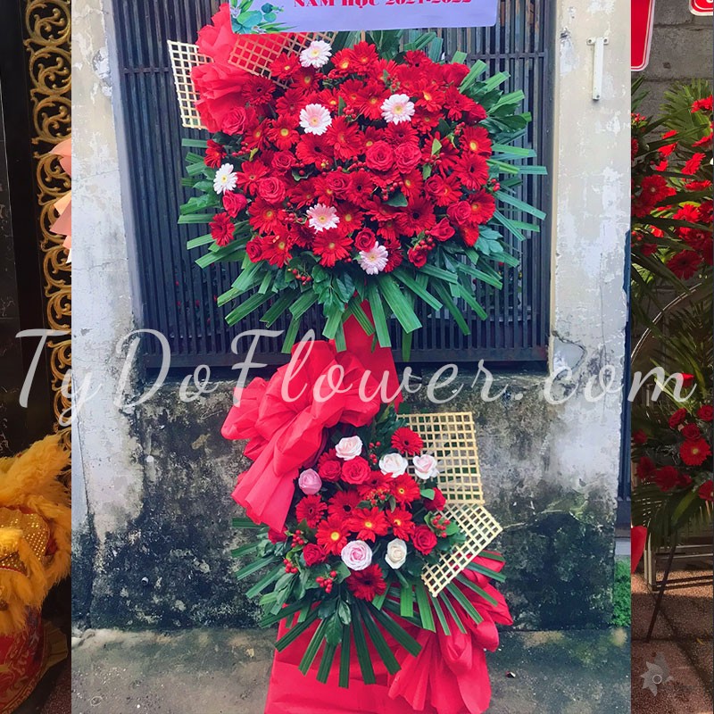 KỆ HOA CHÚC MỪNG KCM102241