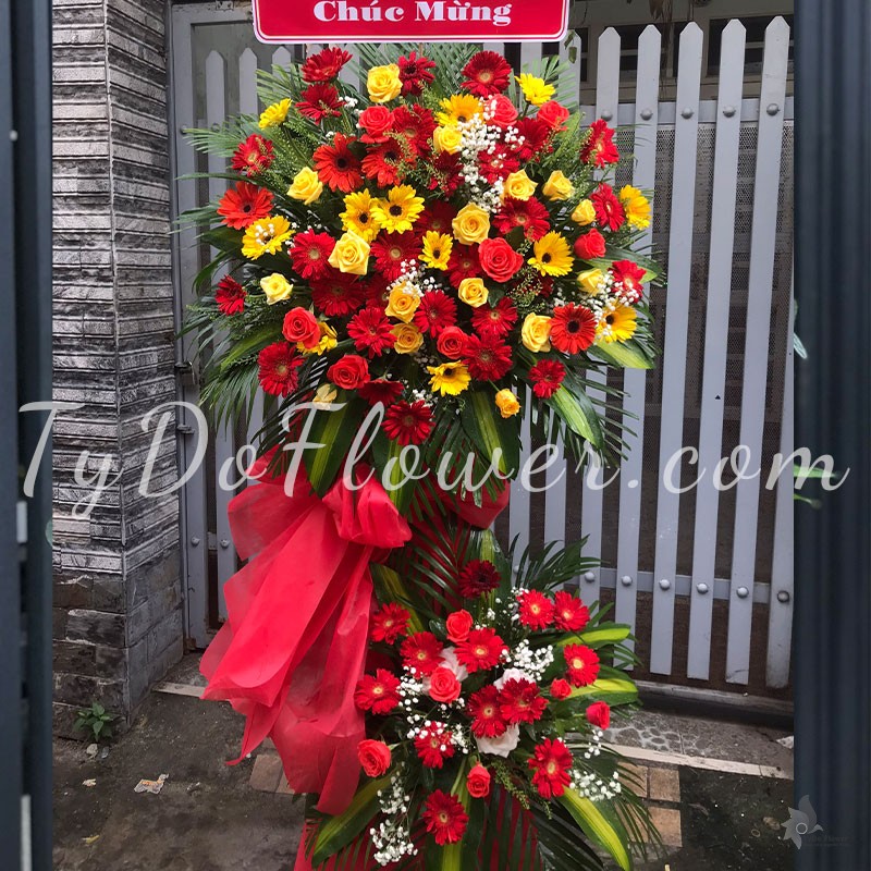 KỆ HOA CHÚC MỪNG KCM102245