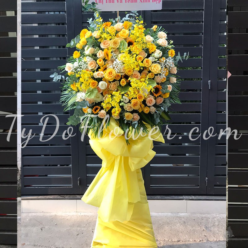 KỆ HOA CHÚC MỪNG KCM102255