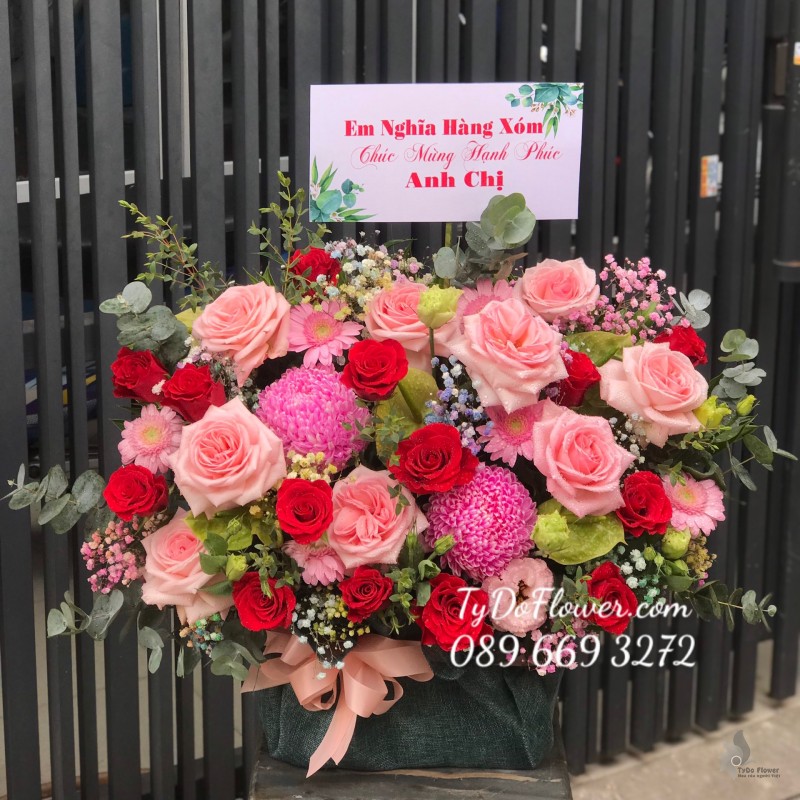 G122278 GIỎ HOA CHÚC MỪNG