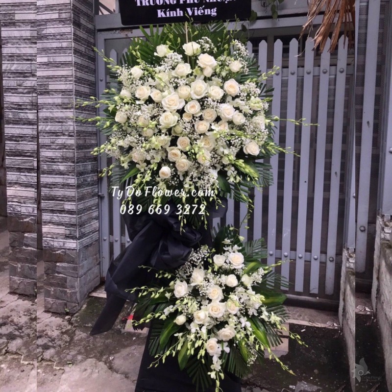 KCB122297 KỆ HOA TANG HOA VIẾNG