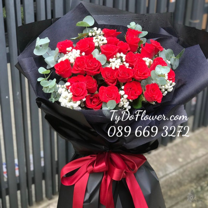 B1222148 BÓ HOA HỒNG ĐỎ BÓ HOA CHÚC MỪNG