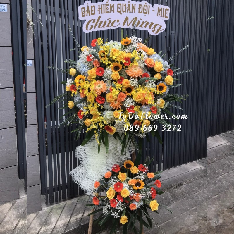 KCM1222162 KỆ HOA CHÚC MỪNG