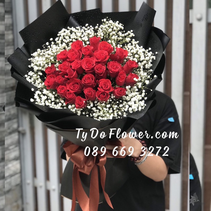 B0123198 BÓ HOA HỒNG ĐỎ HOA CHÚC MỪNG