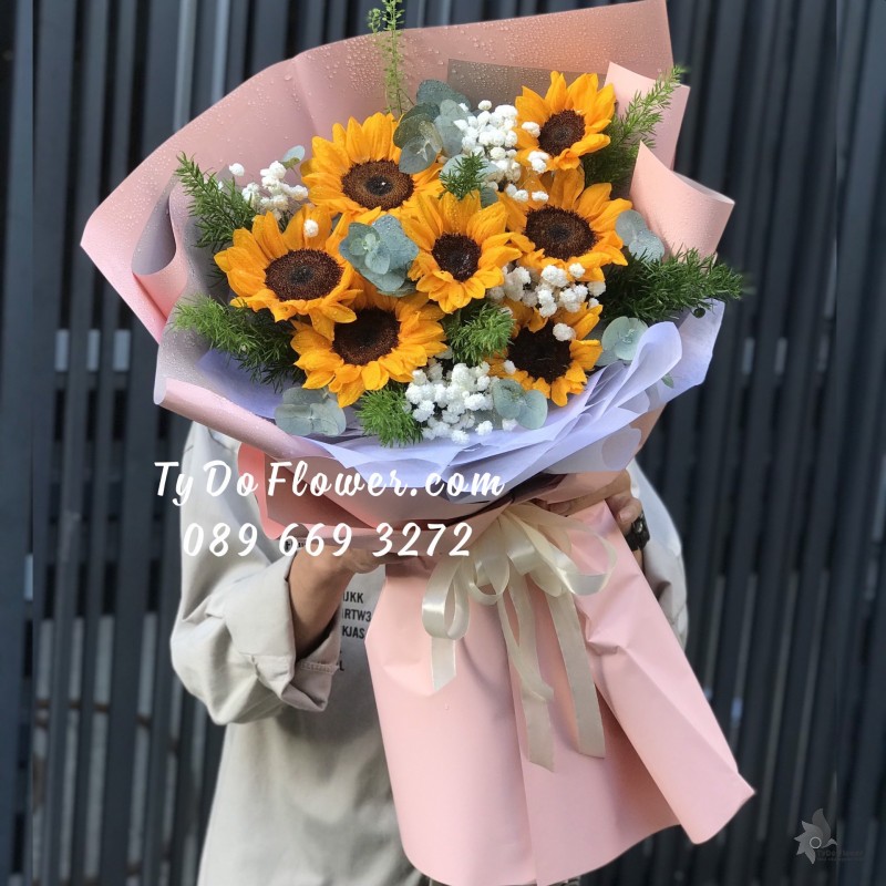 B0123211 BÓ HOA HƯỚNG DƯƠNG HOA CHÚC MỪNG