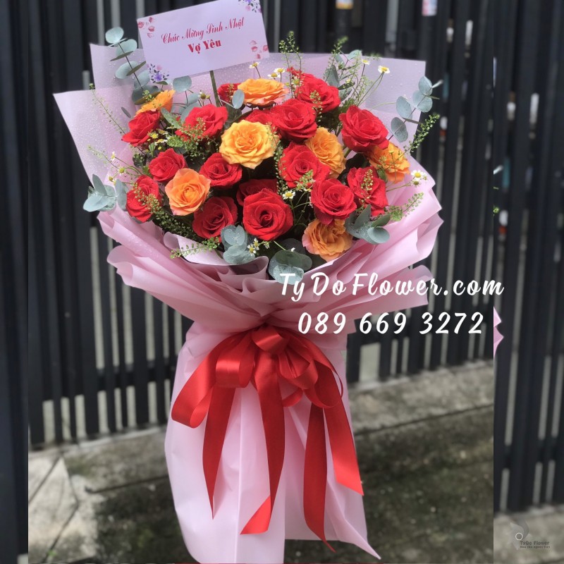 B0123215 BÓ HOA CHÚC MỪNG SINH NHẬT