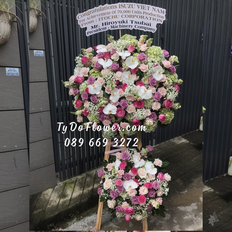 KCM0123230 KỆ HOA CHÚC MỪNG