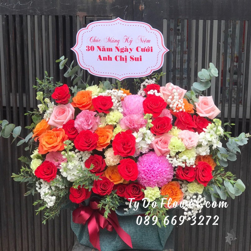 G0123243 GIỎ HOA CHÚC MỪNG KỶ NIỆM NGÀY CƯỚI