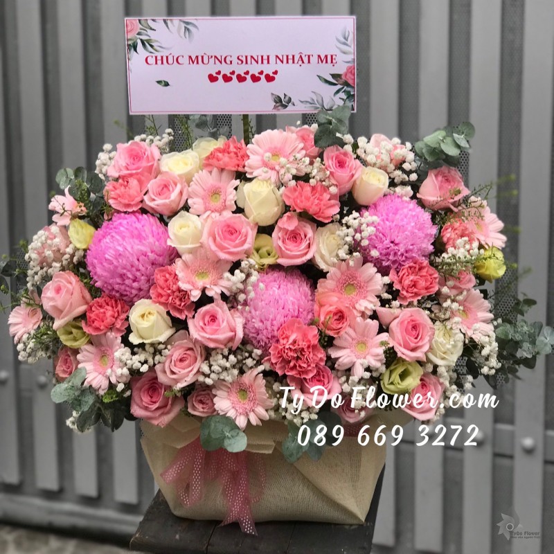 G0123252 GIỎ HOA CHÚC MỪNG SINH NHẬT MẸ