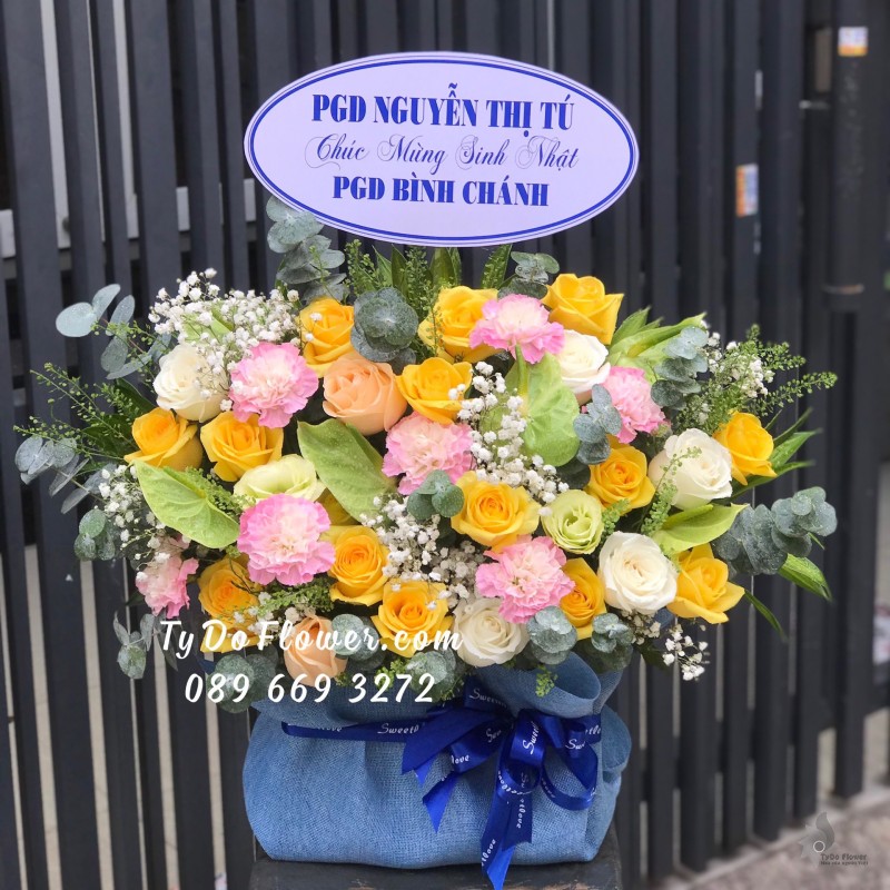 G0123257 GIỎ HOA CHÚC MỪNG SINH NHẬT