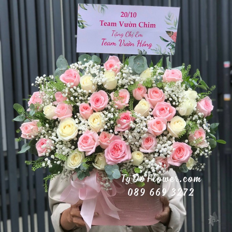G0123268 GIỎ HOA CHÚC MỪNG