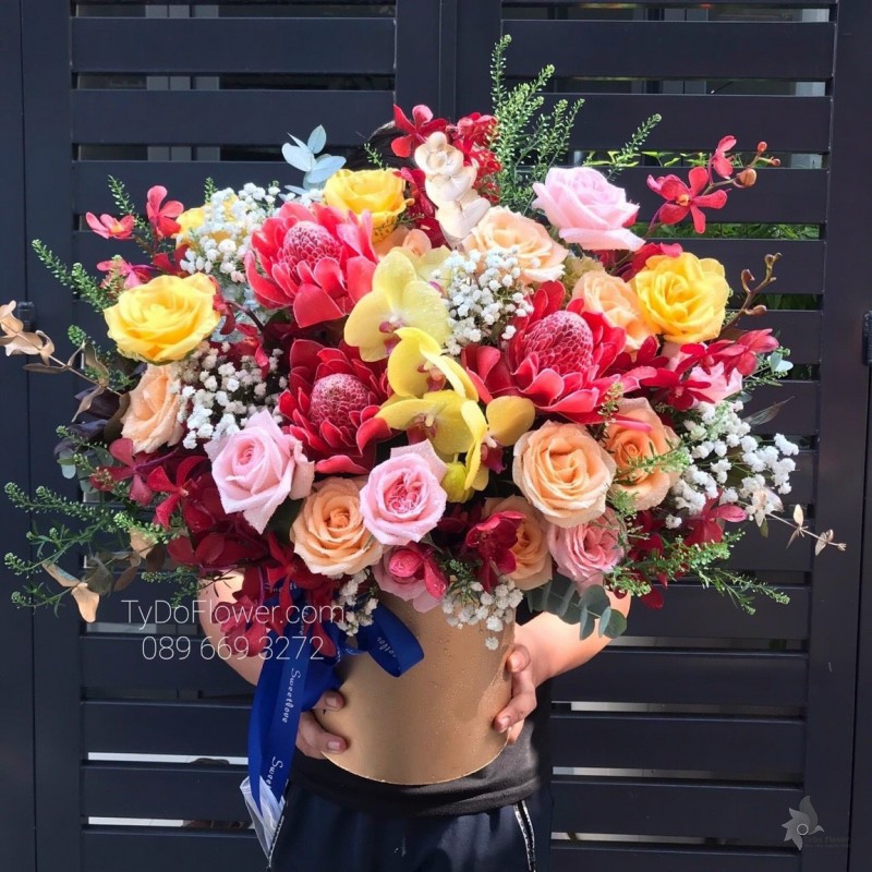 G0323314 GIỎ HOA CHÚC MỪNG