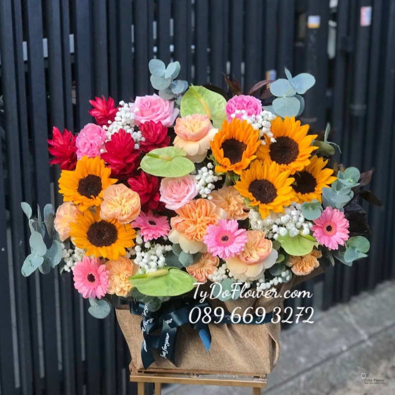 G0323320 GIỎ HOA CHÚC MỪNG