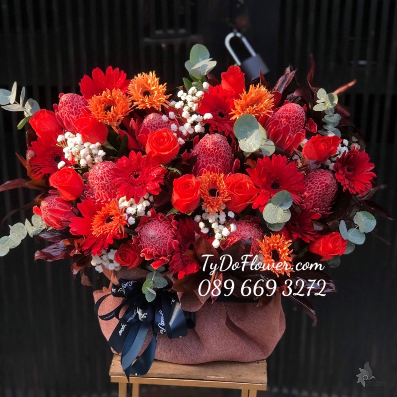 G0323326 GIỎ HOA CHÚC MỪNG