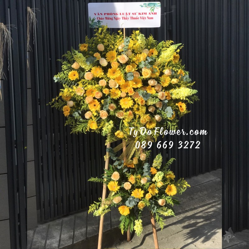 KCM0323336 KỆ HOA CHÚC MỪNG