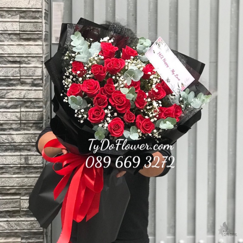 B0323374 BÓ HOA HỒNG ĐỎ HOA CHÚC MỪNG