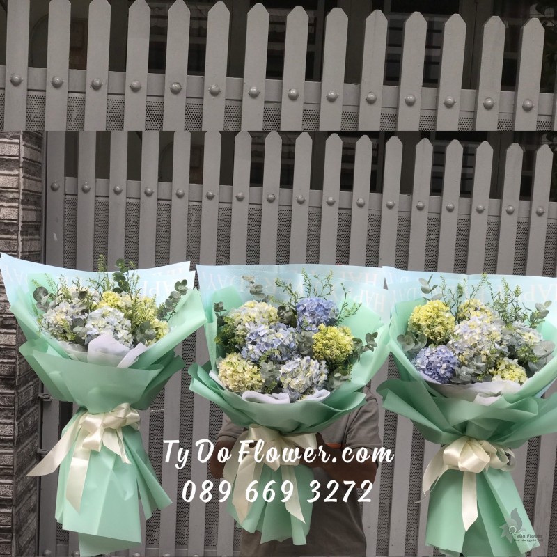 B0323377 BÓ HOA CẨM TÚ CẦU HOA CHÚC MỪNG