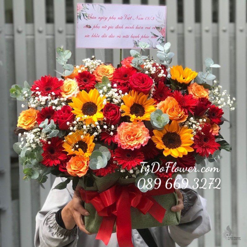 GIỎ HOA CHÚC MỪNG