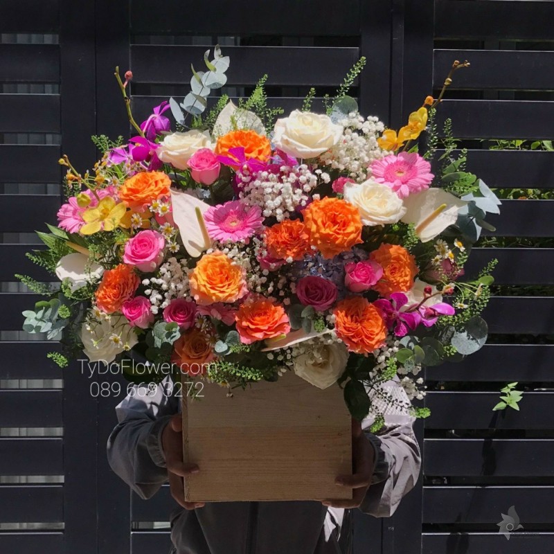 G0323432 GIỎ HOA CHÚC MỪNG