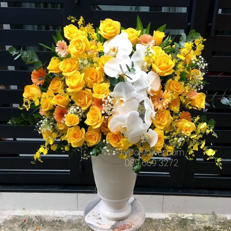 BI0323439 BÌNH HOA CHÚC MỪNG