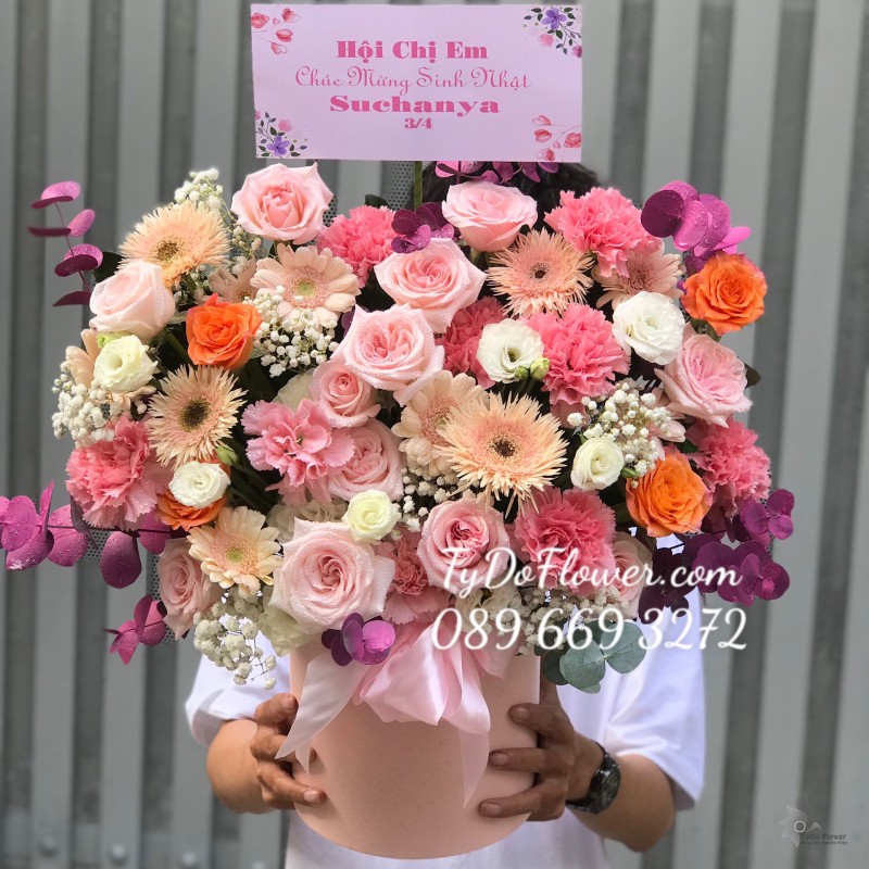 G0323526 GIỎ HOA CHÚC MỪNG SINH NHẬT