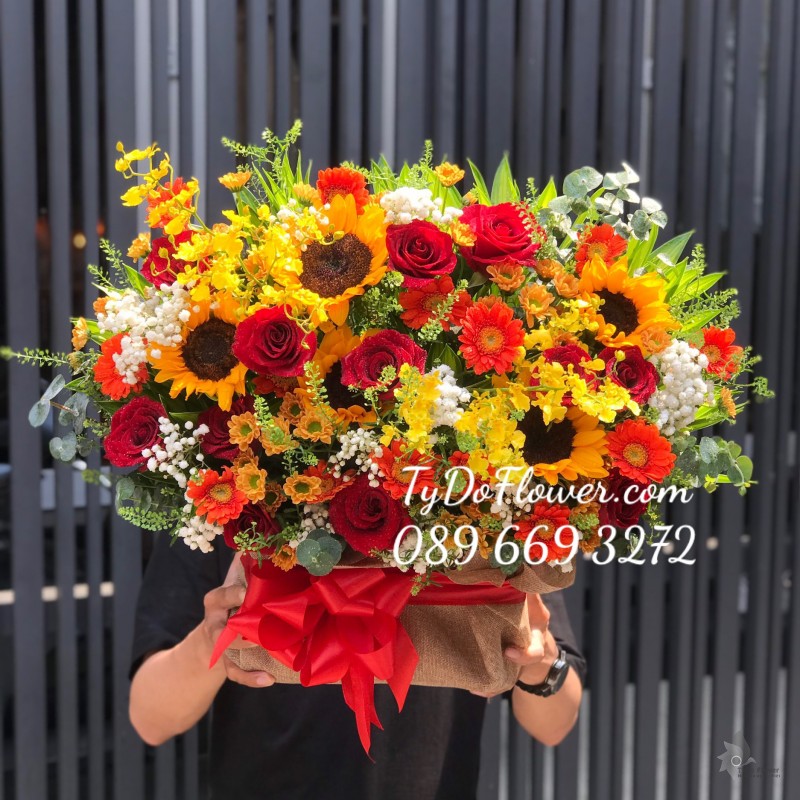 GIỎ HOA CHÚC MỪNG