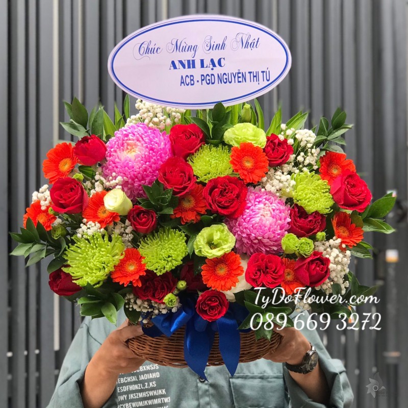 G0423562 GIỎ HOA CHÚC MỪNG SINH NHẬT