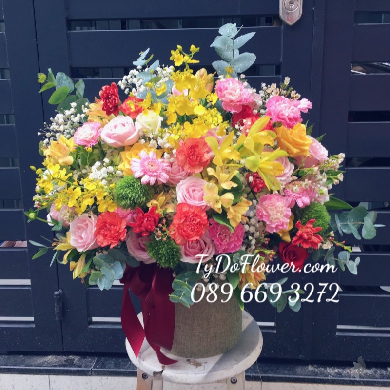 G0423578 GIỎ HOA CHÚC MỪNG