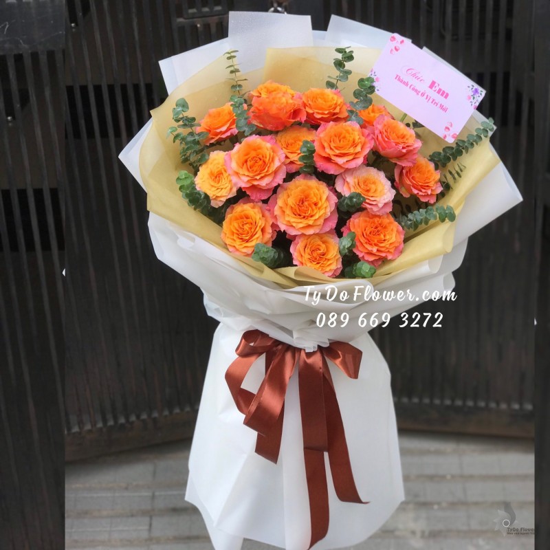 B0423600 BÓ HOA HỒNG CAM SPIRIT ROSES Hoa Chúc Mừng