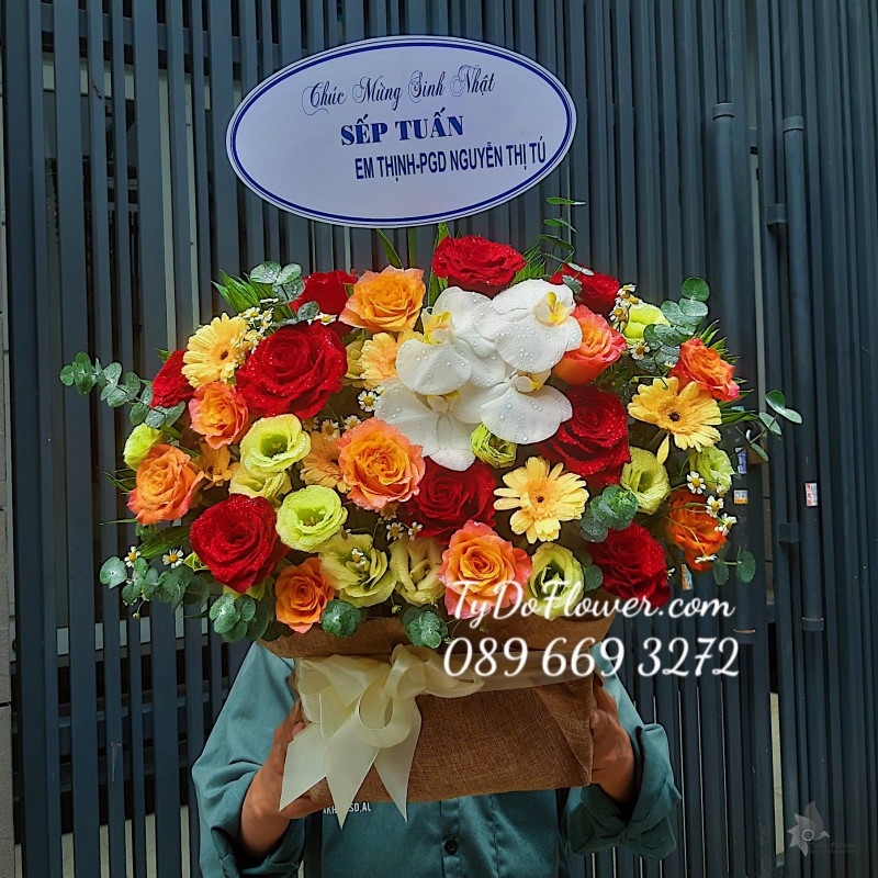 G0523608 GIỎ HOA CHÚC MỪNG SINH NHẬT