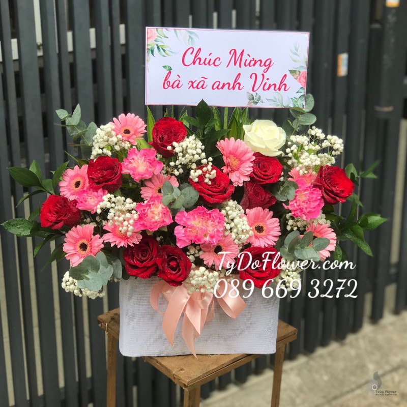 GIỎ HOA CHÚC MỪNG