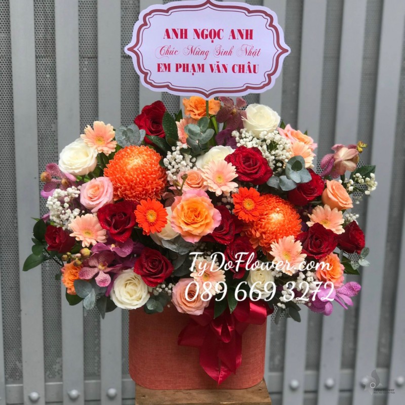 G0523629 GIỎ HOA CHÚC MỪNG SINH NHẬT