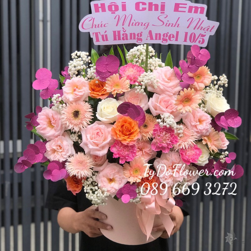 G0523630 GIỎ HOA CHÚC MỪNG SINH NHẬT