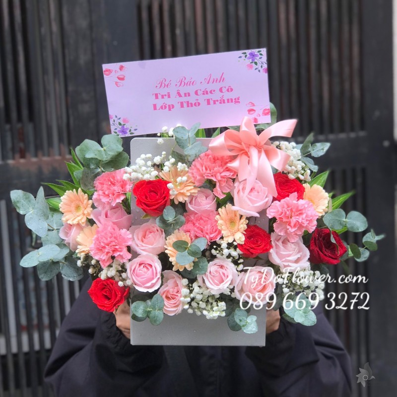 GIỎ HOA CHÚC MỪNG TRI ÂN THẦY CÔ