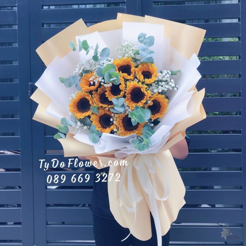 B0523673 BÓ HOA HƯỚNG DƯƠNG