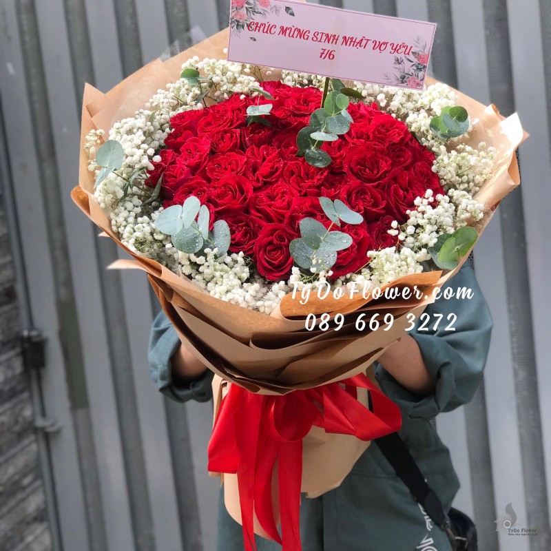 B0623707 BÓ HOA HỒNG ĐỎ OHARA RED ROSES Hoa Chúc Mừng Sinh Nhật
