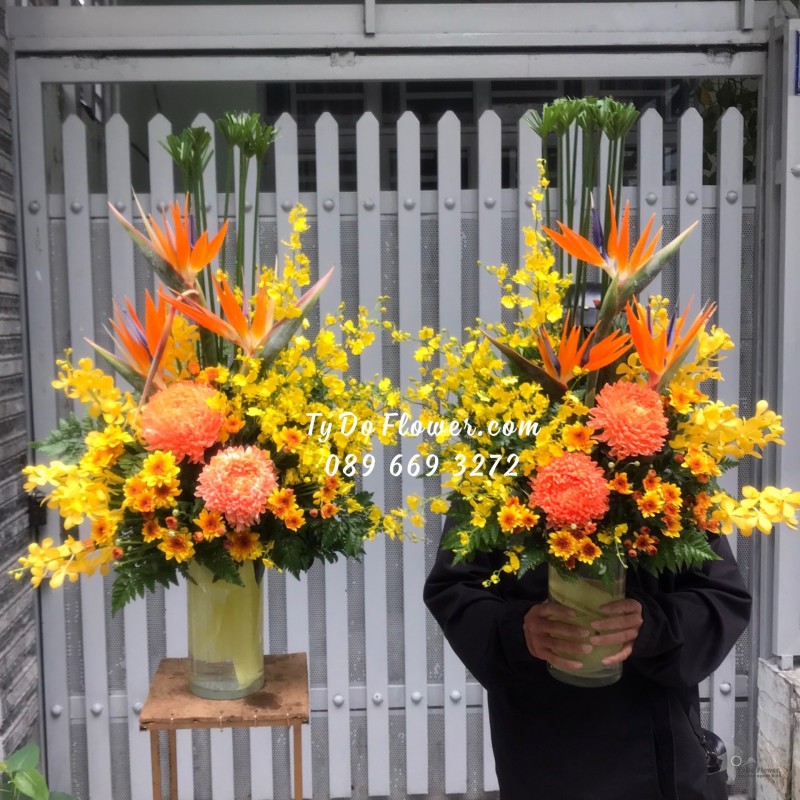 BI0623712 BÌNH HOA ĐỂ BÀN TRANG TRÍ