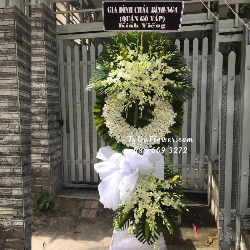 KCB0723859 KỆ HOA TANG LỄ VÒNG HOA CHI BUỒN Hoa Kính Viếng